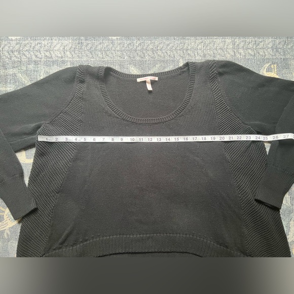 Victoria’s Secret black high low slouchy tent sweater - Picture 3 of 4